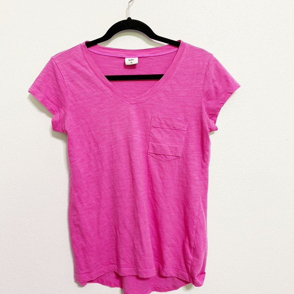 Cabi 5747 Fold Pocket Tee Fusia Spring 2020 Medium EUC - Picture 3 of 6